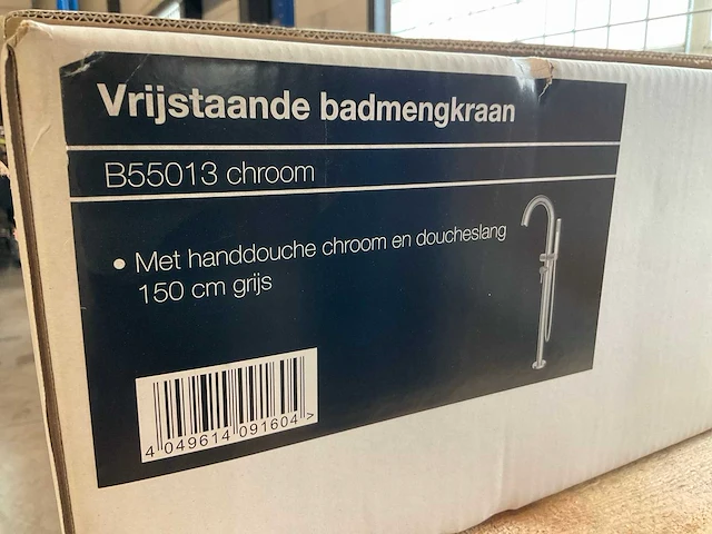Vrijstaande badmengkraan met handdouche - afbeelding 3 van  3