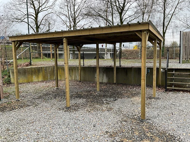 Vrijstaande carport 750x520x247 cm - afbeelding 3 van  10