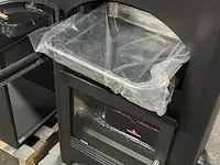 Vrijstaande houthaard met oven / koookplaatjes bronpi, monza - afbeelding 12 van  14
