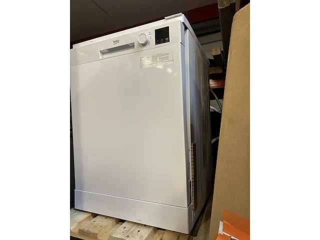 Vrijstaande vaatwasser beko, dvn05320w - afbeelding 2 van  10