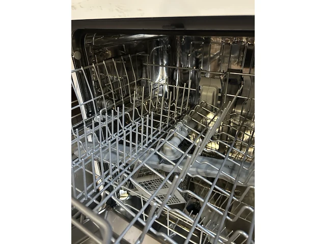 Vrijstaande vaatwasser beko, dvn05320w - afbeelding 9 van  10