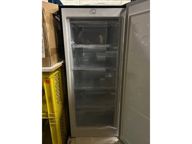 Vrijstaande vriezer 145 liter 5 lades chiq, fsd160d4e - afbeelding 4 van  6