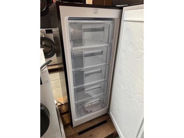 Vrijstaande vriezer 145 liter 5 lades chiq, fsd160d4e - afbeelding 4 van  5