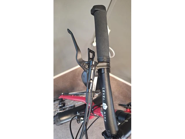 Vsf trekkingfiets | model t-500 | kleur raspberry red | maat 50 - afbeelding 4 van  7