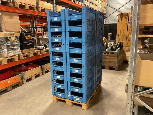 Vtk600/210 kunststof stapelkrat (72x) - afbeelding 1 van  2