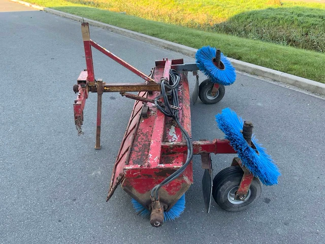 Vtw veegmachine - afbeelding 4 van  17
