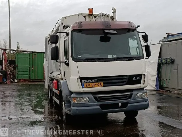 Vuilniswagen achterlader daf, 2009 daf lf55-220, bouwjaar 2009 - afbeelding 12 van  42