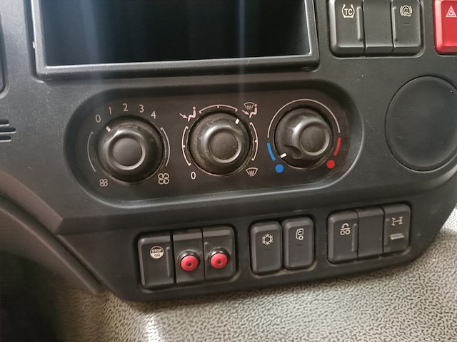 Vuilniswagen daf, cf 290 fag opbouw achterlader geesinknorbar gcp v 08/12-25, bouwjaar 2016 - afbeelding 7 van  37