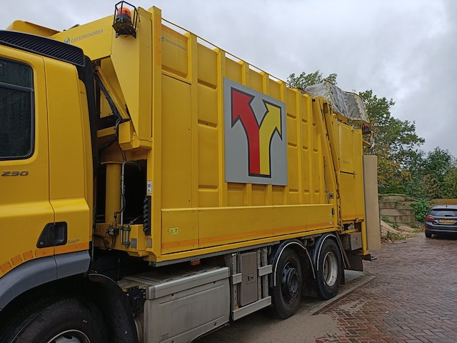 Vuilniswagen daf, cf 290 fag opbouw achterlader geesinknorbar gcp v 08/12-25, bouwjaar 2016 - afbeelding 17 van  37