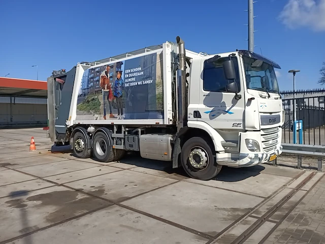 Vuilniswagen, daf, cf 290 fan achterlader zoeller ekopres medium, 2017, 111644 km - afbeelding 32 van  40