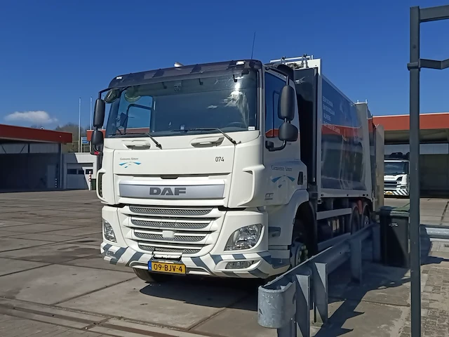Vuilniswagen, daf, cf 290 fan achterlader zoeller ekopres medium, 2017, 111644 km - afbeelding 36 van  40