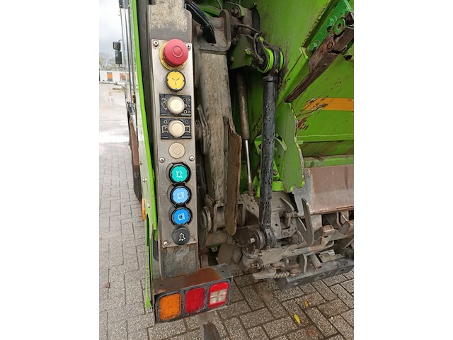 Vuilniswagen, volvo, fe 6x2r met opbouw achterlader geesinknorba gpm iii v 20h25, 2012 - afbeelding 31 van  42