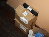 Vuilniszakken in twee dozen circa 30 rollen. - afbeelding 2 van  2