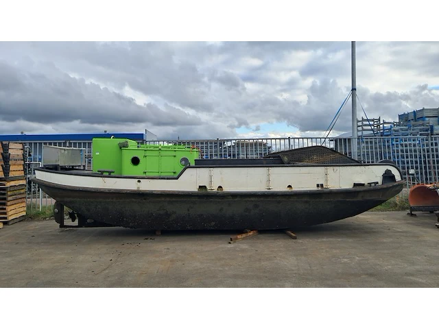 Vuilvisboot / vuilvisvaartuig - afbeelding 8 van  15