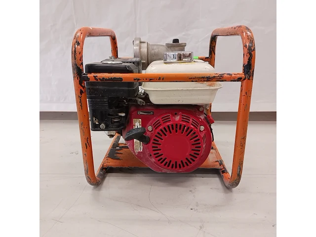 Vuilwaterpomp 54m³ benzine koshin, seh-80x, bouwjaar 2011 - afbeelding 8 van  10