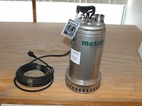 Vuilwaterpomp metabo dp 28-10 s inox met maximale opvoerhoogte 17 m en vermogen 23 m3 per uur. - afbeelding 1 van  2