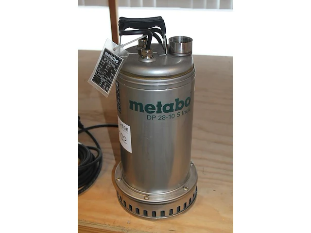 Vuilwaterpomp metabo dp 28-10 s inox met maximale opvoerhoogte 17 m en vermogen 23 m3 per uur. - afbeelding 2 van  2