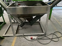 Vulkopper en vultrechter - afbeelding 17 van  18