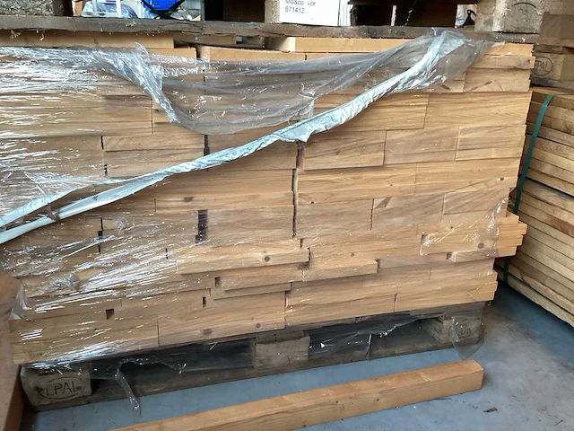 Vuren - 300x195x25 mm - geschaafde planken - afbeelding 1 van  3