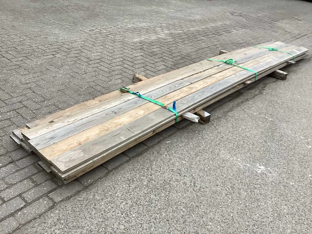 Vuren 140x18 mm planken (18x) - afbeelding 1 van  6