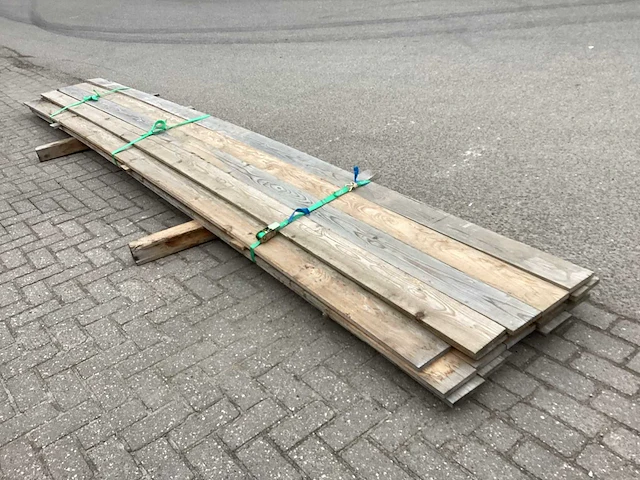 Vuren 140x18 mm planken (18x) - afbeelding 2 van  6