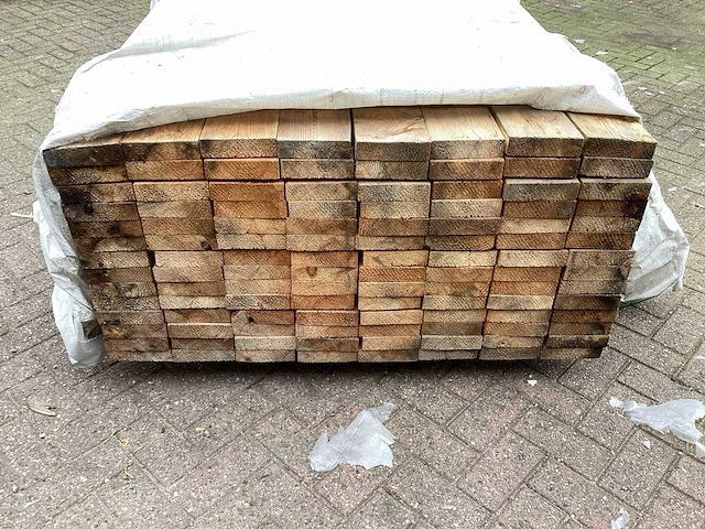 Vuren 140x37 mm planken (125x) - afbeelding 5 van  6