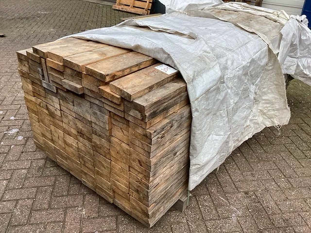 Vuren 149x37 mm planken (150x) - afbeelding 1 van  6