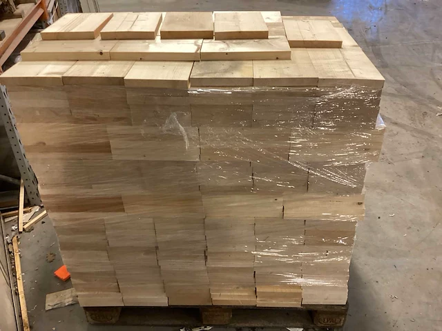 Vuren 300x195x25 mm geschaafde planken - afbeelding 2 van  4