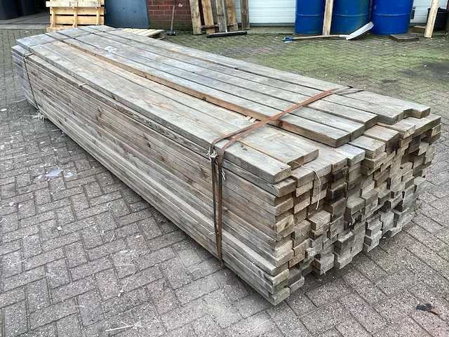 Vuren 90x38 mm planken (150x) - afbeelding 2 van  6