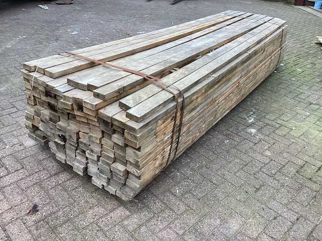 Vuren 90x38 mm planken (150x) - afbeelding 3 van  6