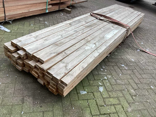 Vuren 90x38 mm planken (70x) - afbeelding 4 van  6