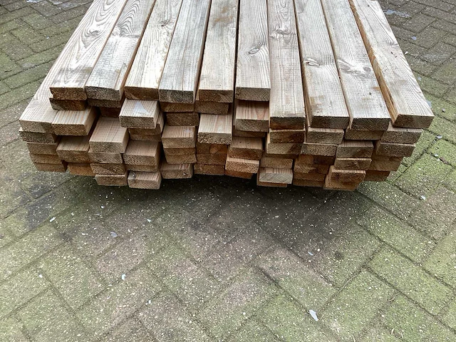 Vuren 90x38 mm planken (70x) - afbeelding 5 van  6