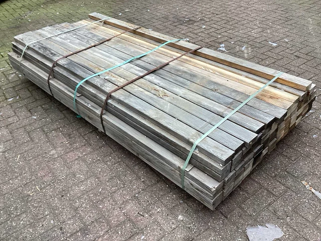 Vuren 90x38 mm planken (75x) - afbeelding 2 van  5