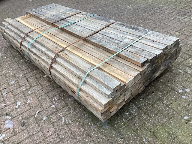 Vuren 90x38 mm planken (75x) - afbeelding 3 van  5