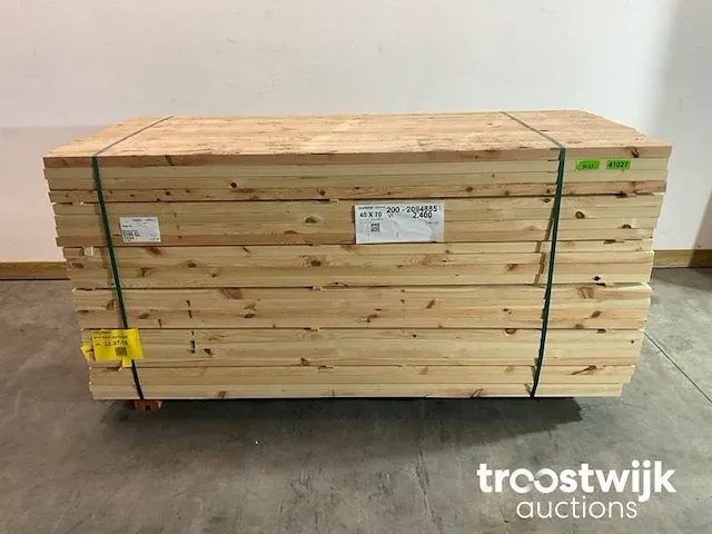 Vuren balk 240x7x4.5 cm - afbeelding 1 van  7