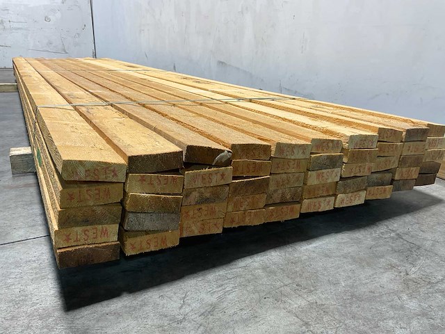 Vuren balk 420x10x3,2 cm (50x) - afbeelding 3 van  6