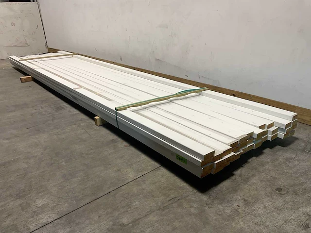 Vuren balk gegrond 480x9x4 cm (35x) - afbeelding 3 van  5