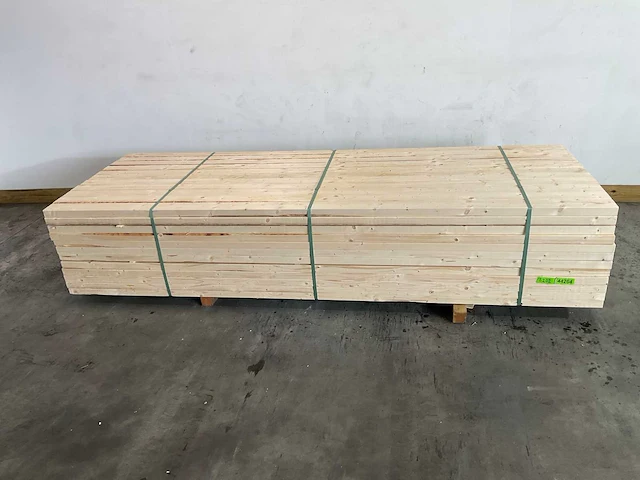 Vuren balk geschaafd 300x9,5x4,5 cm (132x) - afbeelding 1 van  5