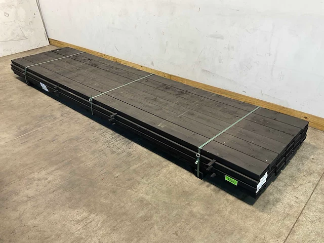 Vuren balk geschaafd zwart 400x16x4,5 cm (54x) - afbeelding 1 van  6