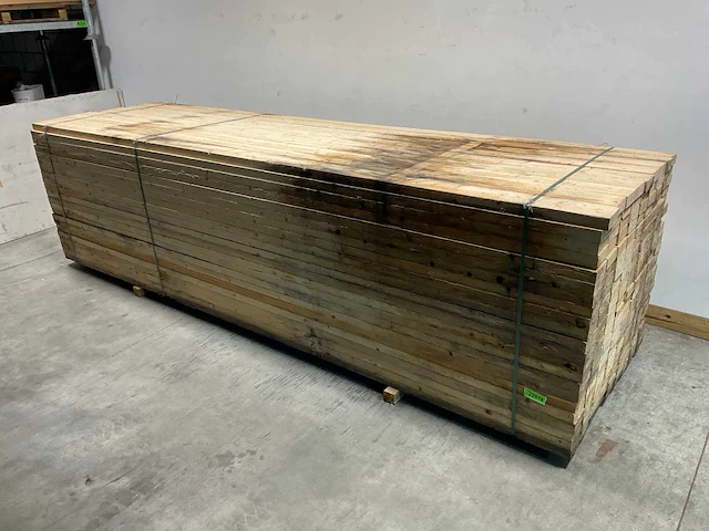 Vuren balk ruw - 420x12,5x5 cm (50x) - afbeelding 1 van  5