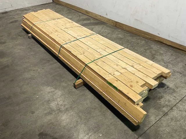 Vuren balk ruw 360x10x5 cm (29x) - afbeelding 1 van  7
