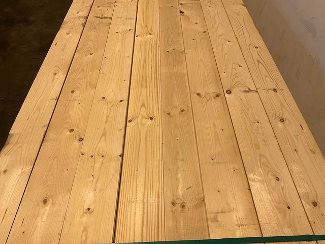 Vuren balk ruw 510x15x2,5 cm (50x) - afbeelding 3 van  6