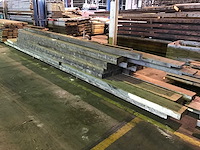 Vuren balken (26x) - afbeelding 1 van  6