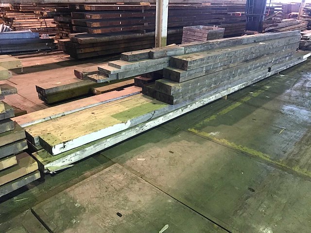 Vuren balken (26x) - afbeelding 2 van  6