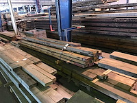 Vuren balken (28x) - afbeelding 1 van  3