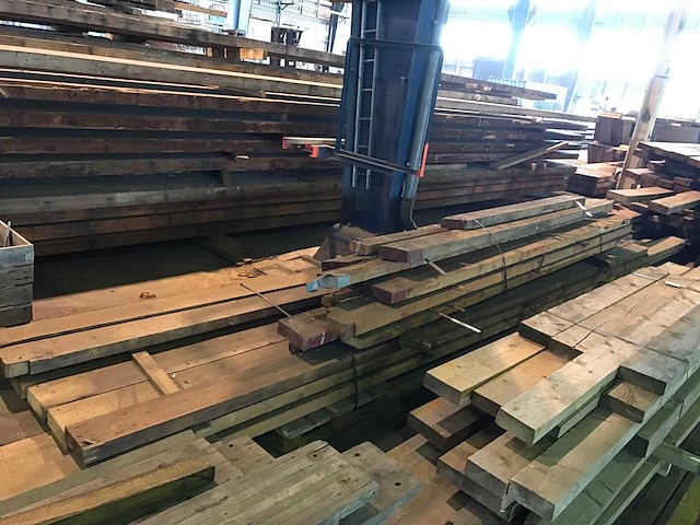 Vuren balken (28x) - afbeelding 2 van  3