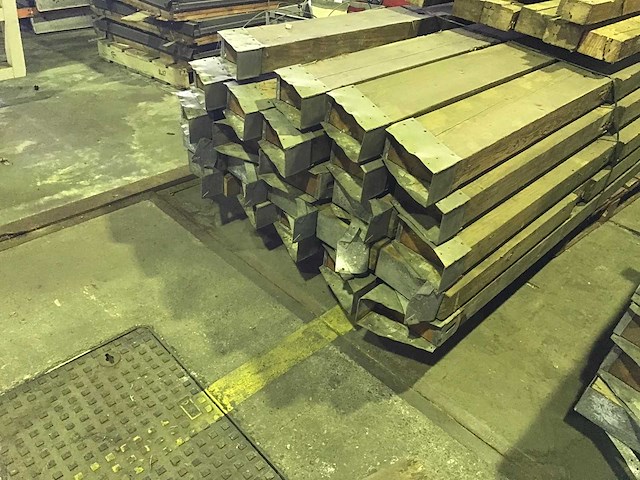 Vuren balken (40x) - afbeelding 3 van  6