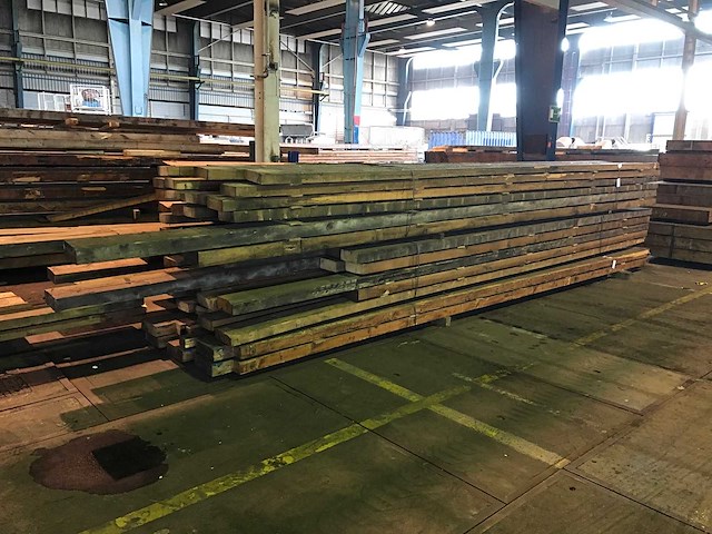 Vuren balken (55x) - afbeelding 2 van  3