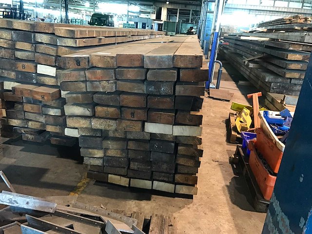 Vuren balken (60x) - afbeelding 2 van  5