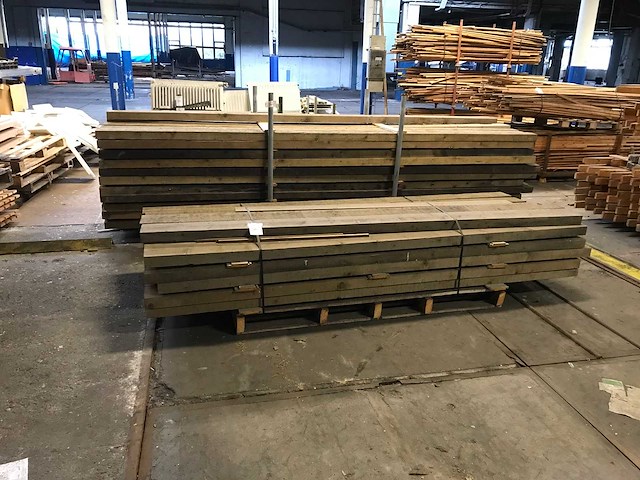 Vuren balken 65x160mm (88x) - afbeelding 1 van  5